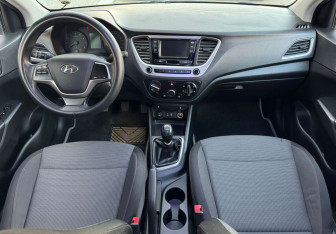 Подержанный автомобиль Hyundai Solaris Sedan 2018 года (11 фото)