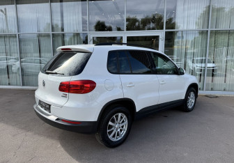 Подержанный автомобиль Volkswagen Tiguan 2013 года (5 фото)