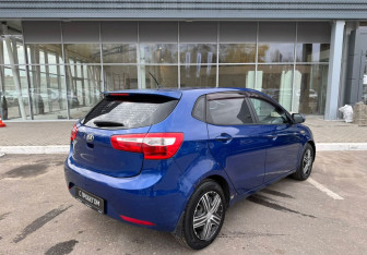 Подержанный автомобиль Kia Rio Hatchback 2013 года (5 фото)