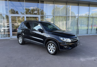 Подержанный автомобиль Volkswagen Tiguan 2013 года (3 фото)
