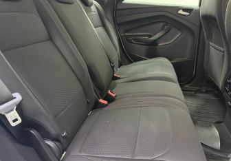 Подержанный автомобиль Ford Kuga 2018 года (11 фото)