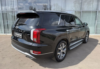 Подержанный автомобиль Hyundai Palisade 2020 года (5 фото)