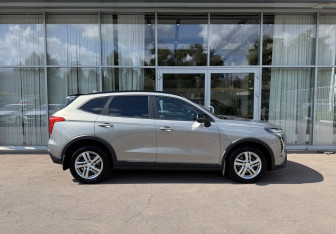 Подержанный автомобиль Haval Jolion 2025 года (4 фото)