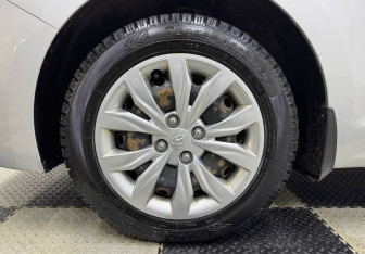 Подержанный автомобиль Hyundai Solaris Sedan 2017 года (12 фото)