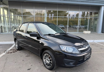 Подержанный автомобиль LADA (ВАЗ) Granta Sedan 2017 года (3 фото)