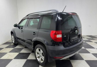 Подержанный автомобиль Skoda Yeti 2013 года (7 фото)