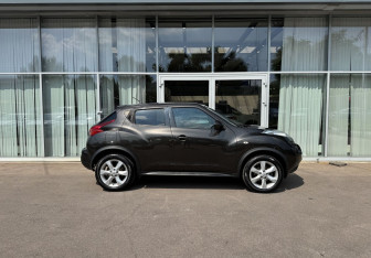 Подержанный автомобиль Nissan Juke 2012 года (4 фото)
