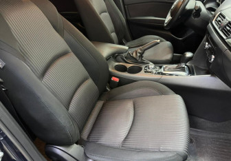 Подержанный автомобиль Mazda 3 Sedan 2014 года (9 фото)