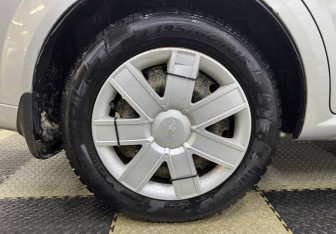 Подержанный автомобиль Chevrolet Lacetti Sedan 2012 года (12 фото)