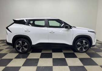 Подержанный автомобиль Geely Cityray 2024 года (4 фото)