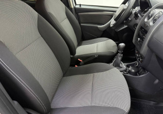 Подержанный автомобиль Renault Duster 2018 года (9 фото)