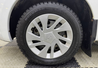 Подержанный автомобиль LADA (ВАЗ) Granta Sedan 2016 года (12 фото)