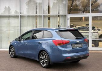 Подержанный автомобиль Kia Ceed Wagon 2012 года (7 фото)