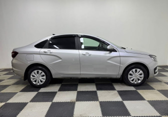 Подержанный автомобиль LADA (ВАЗ) Vesta Sedan 2024 года (4 фото)