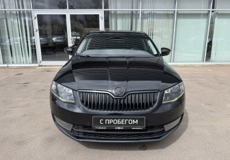 Подержанный автомобиль Skoda Octavia Liftback 2013 года (2 фото)