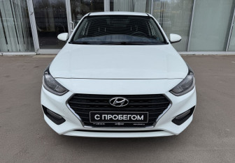 Подержанный автомобиль Hyundai Solaris Sedan 2018 года (2 фото)
