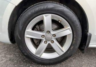 Подержанный автомобиль Volkswagen Jetta Sedan 2014 года (12 фото)
