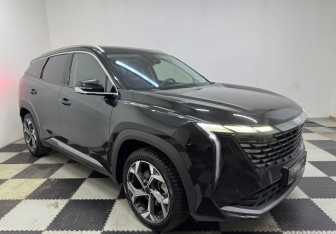 Подержанный автомобиль Geely Atlas 2024 года (3 фото)