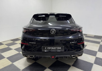 Подержанный автомобиль Changan UNI-T 2023 года (6 фото)