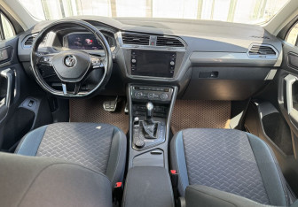 Подержанный автомобиль Volkswagen Tiguan 2019 года (9 фото)