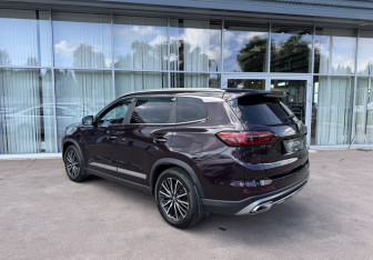 Подержанный автомобиль Chery Tiggo 8 Pro 2021 года (7 фото)