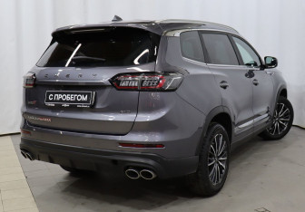 Подержанный автомобиль Chery Tiggo 8 Pro Max 2023 года (4 фото)