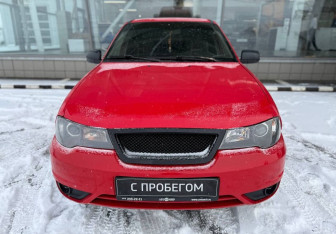 Подержанный автомобиль Daewoo Nexia Sedan 2011 года (2 фото)