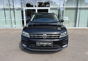 Подержанный автомобиль Volkswagen Tiguan 2017 года (2 фото)