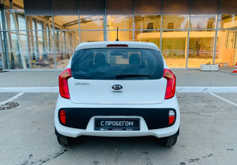 Подержанный автомобиль Kia Picanto 2014 года (6 фото)