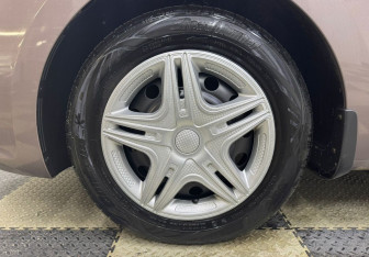 Подержанный автомобиль Kia Rio Sedan 2018 года (12 фото)