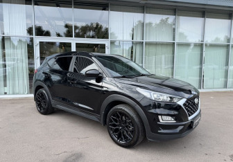 Подержанный автомобиль Hyundai Tucson 2018 года (3 фото)
