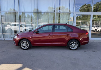 Подержанный автомобиль Skoda Rapid Liftback 2020 года (8 фото)