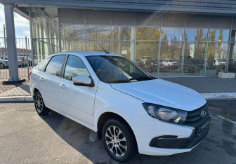 Подержанный автомобиль LADA (ВАЗ) Granta Hatchback 2018 года (3 фото)