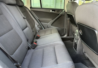 Подержанный автомобиль Volkswagen Tiguan 2013 года (11 фото)