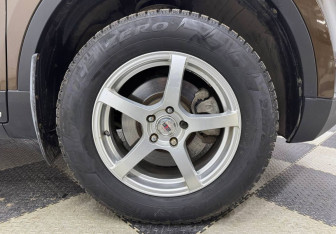 Подержанный автомобиль Geely Atlas 2019 года (12 фото)