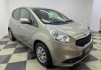 Подержанный автомобиль Kia Venga 2016 года (3 фото)