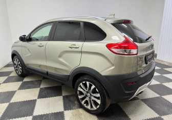 Подержанный автомобиль LADA (ВАЗ) XRAY 2020 года (7 фото)