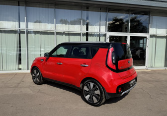 Подержанный автомобиль Kia Soul 2017 года (7 фото)