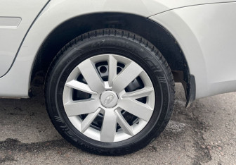 Подержанный автомобиль LADA (ВАЗ) Granta Sedan 2016 года (14 фото)