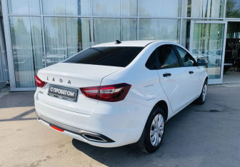 Подержанный автомобиль LADA (ВАЗ) Vesta Sedan 2024 года (5 фото)