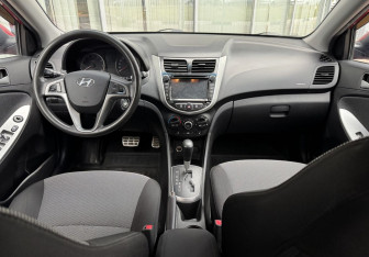 Подержанный автомобиль Hyundai Solaris Sedan 2014 года (9 фото)
