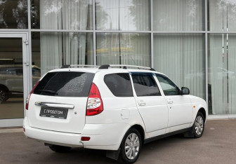 Подержанный автомобиль LADA (ВАЗ) Priora Wagon 2012 года (5 фото)