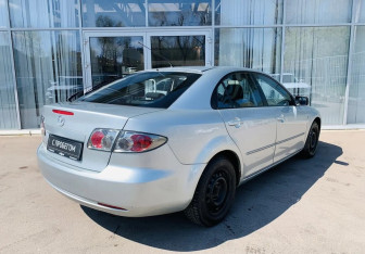 Подержанный автомобиль Mazda 6 Liftback 2006 года (5 фото)