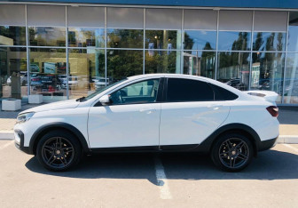 Подержанный автомобиль LADA (ВАЗ) Vesta Sedan 2023 года (8 фото)