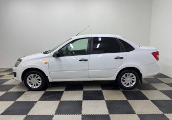 Подержанный автомобиль LADA (ВАЗ) Granta Sedan 2016 года (8 фото)