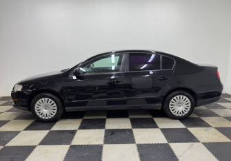 Подержанный автомобиль Volkswagen Passat Sedan 2008 года (8 фото)