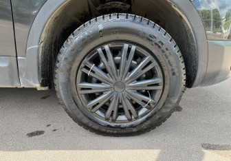 Подержанный автомобиль Nissan Qashqai 2013 года (12 фото)