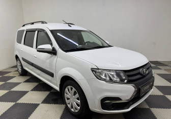Подержанный автомобиль LADA (ВАЗ) Largus Wagon 2021 года (3 фото)