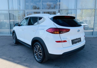 Подержанный автомобиль Hyundai Tucson 2018 года (7 фото)