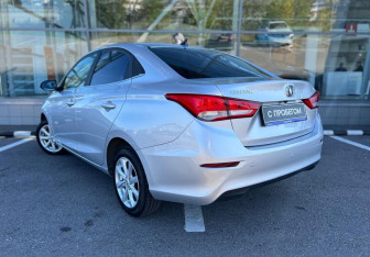 Подержанный автомобиль Changan Alsvin 2023 года (7 фото)